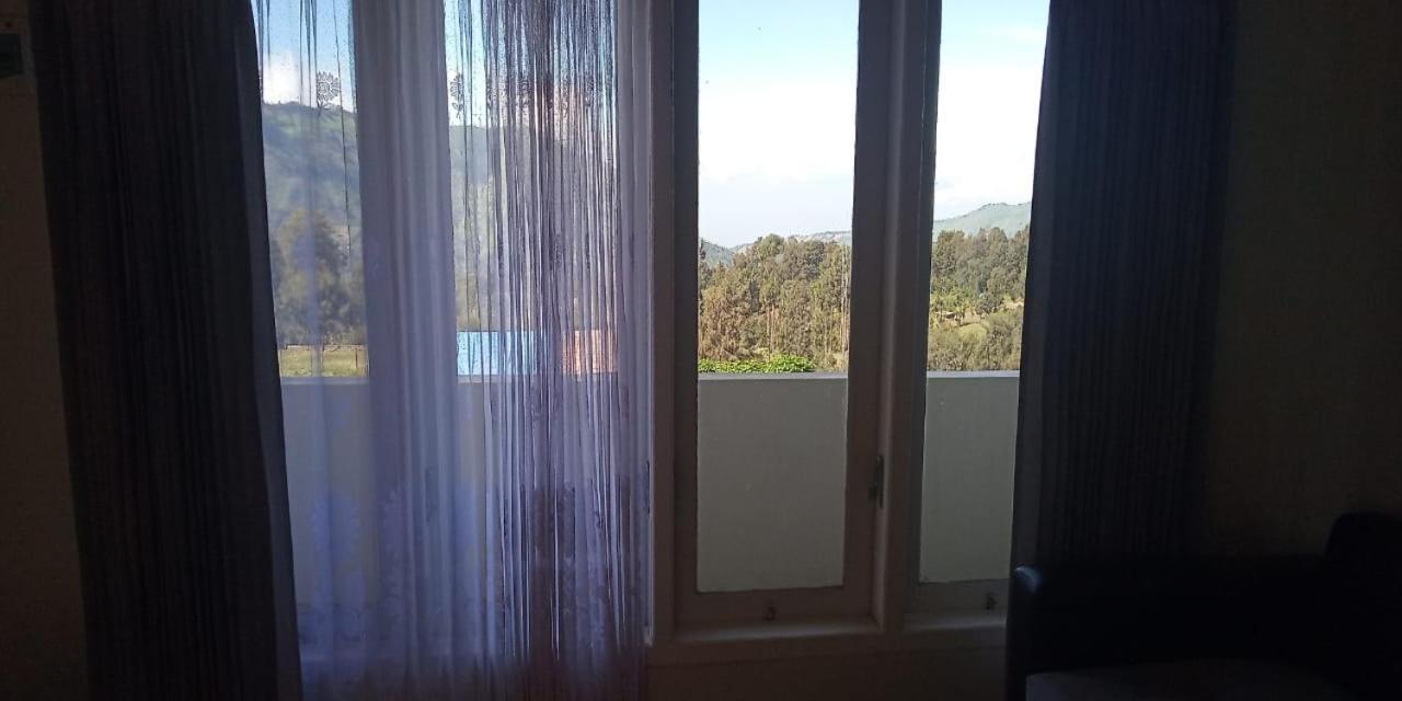 Bromo Otix Guest House Номер фото