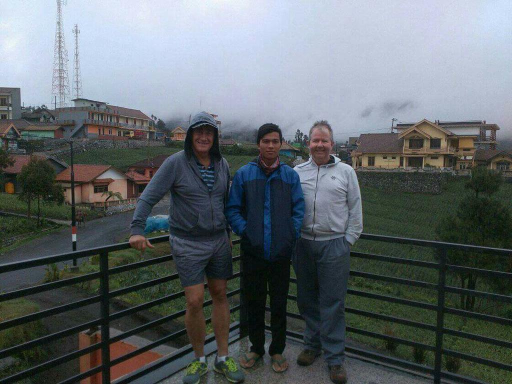 Bromo Otix Guest House Экстерьер фото