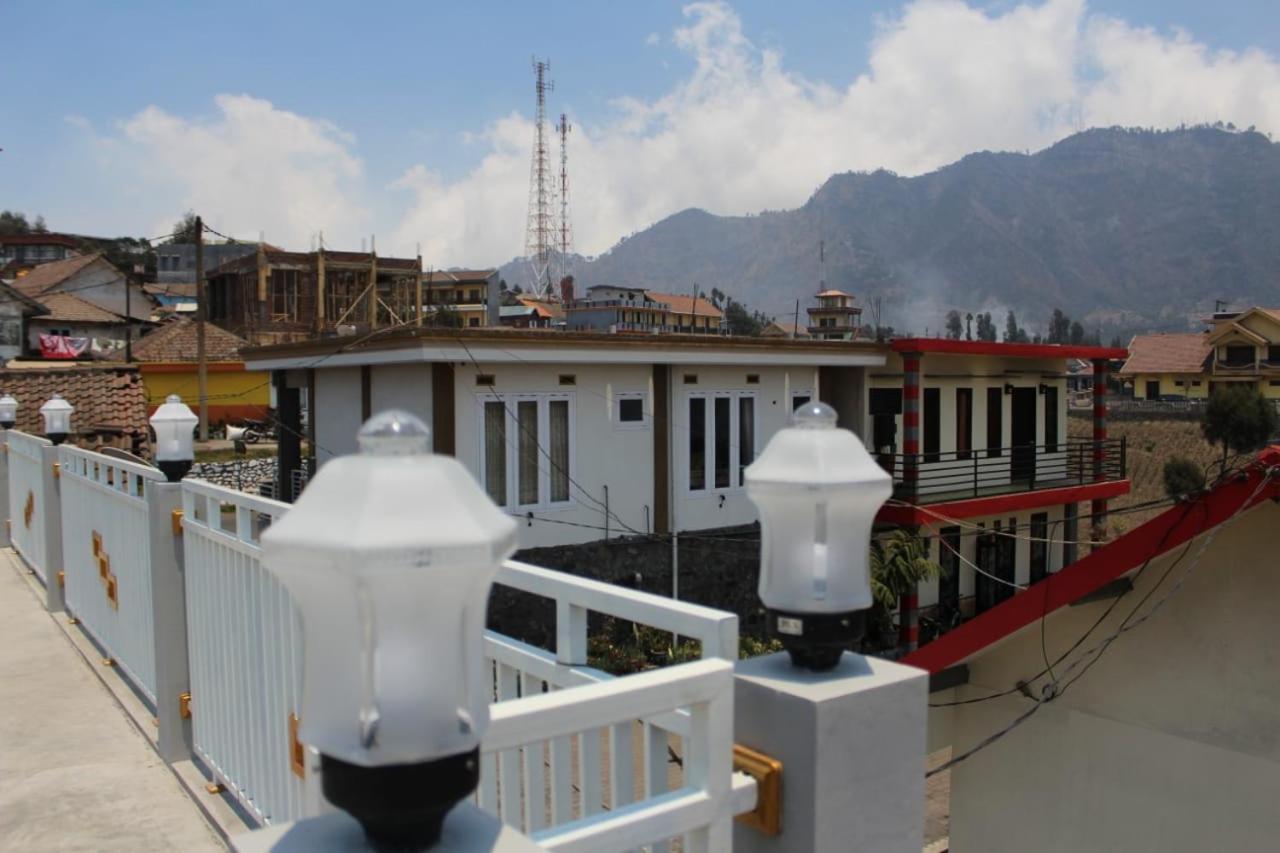Bromo Otix Guest House Экстерьер фото