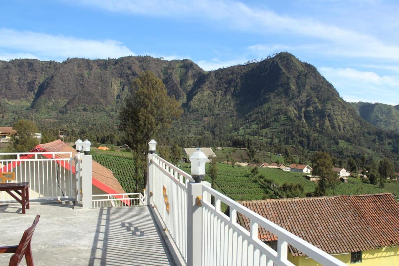 Bromo Otix Guest House Экстерьер фото